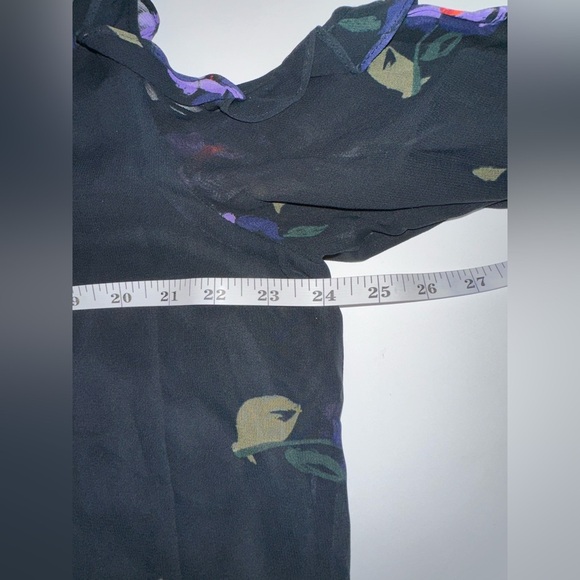 Sanctuary Women’s L Black Floral Cold Shoulder Blouse Long Sleeve Keyhole Boho - Picture 6 of 8